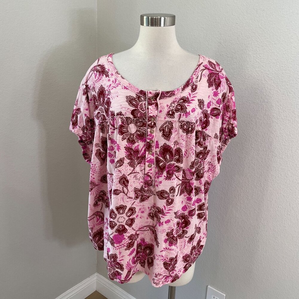 Anthropologie Pilcro Womens XL Pink‎ Floral Ruched Henley Top Short Sleeve Shirt